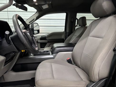 Used 2020 Ford F250 XLT w/ XLT Value Package AWD/4WD image 12