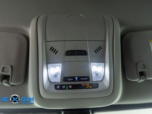 Used 2023 GMC Acadia AT4 w/ Technology Package image 25