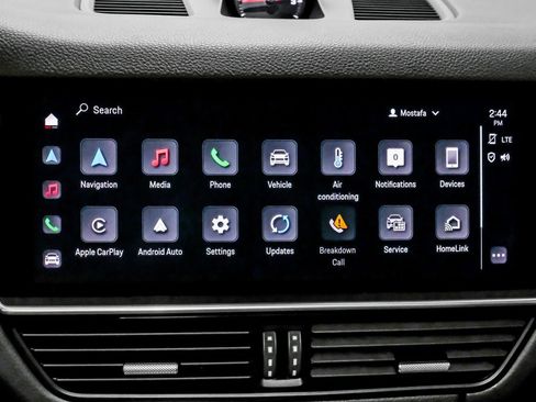 Used 2023 Porsche Cayenne image 29