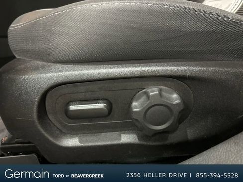 Used 2017 Ford Taurus SEL image 16