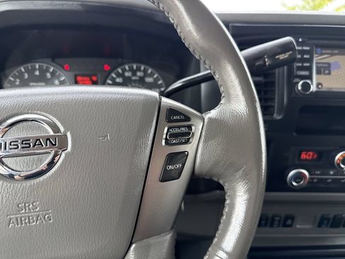 Used 2016 Nissan NV 3500 SL RWD image 20
