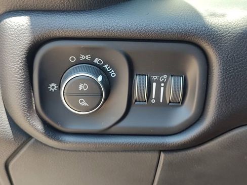 Certified 2021 RAM 2500 Laramie AWD/4WD image 37