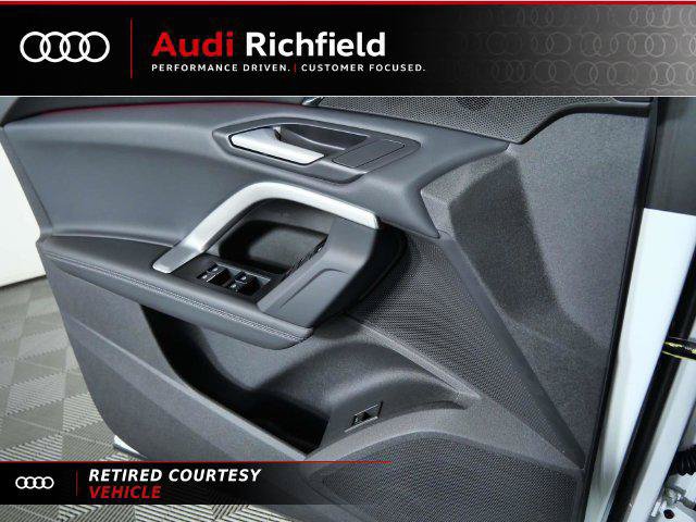 Certified 2025 Audi Q5 Premium w/ Convenience Package AWD/4WD image 18