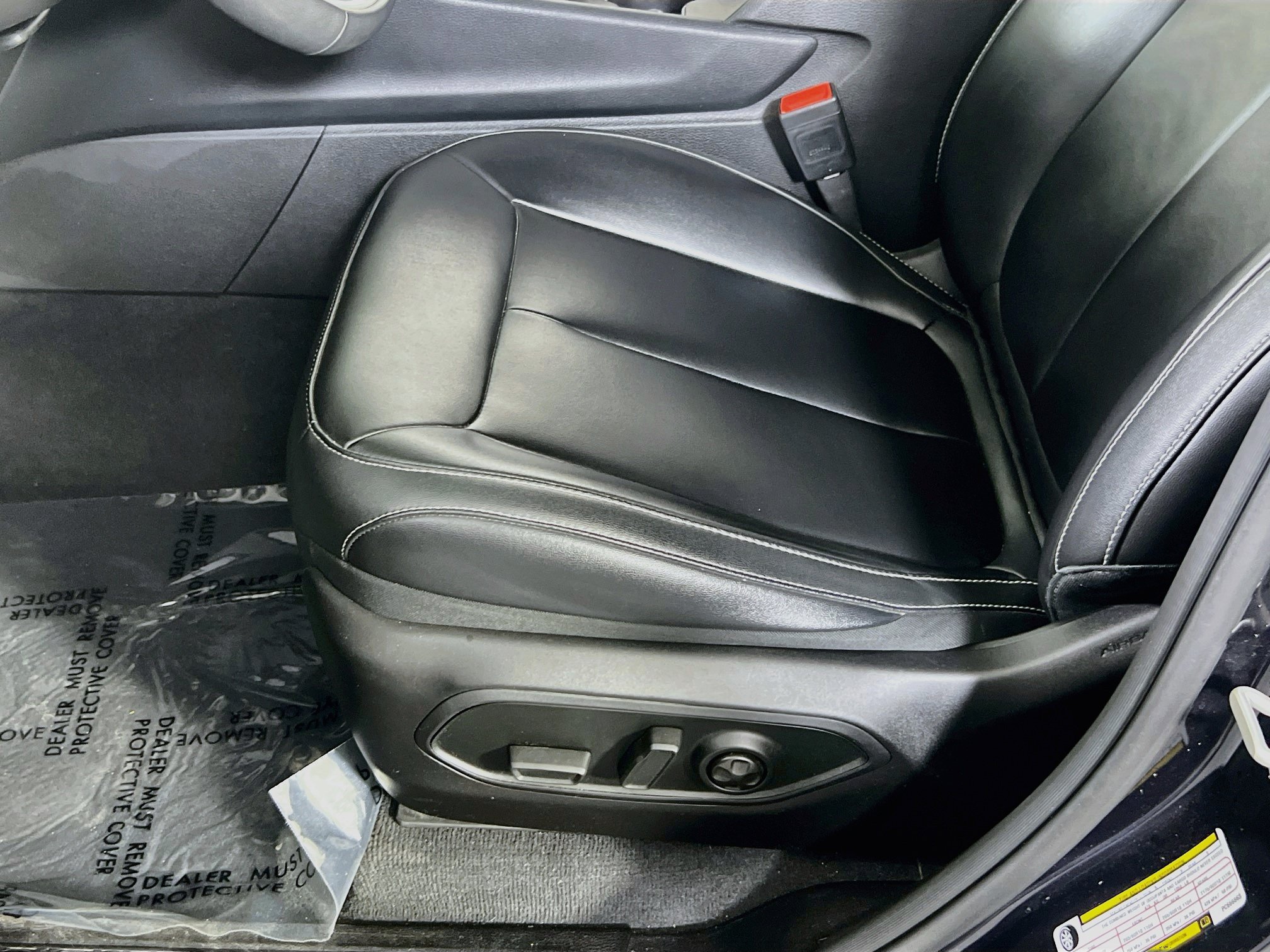Used 2023 Jeep Grand Cherokee Limited AWD/4WD image 19