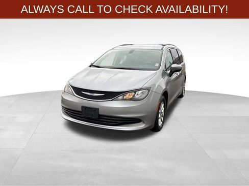 Used 2020 Chrysler Voyager Lxi image 3