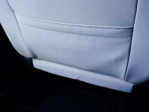 Certified 2021 Volkswagen Tiguan SE w/ Panoramic Sunroof Package image 40