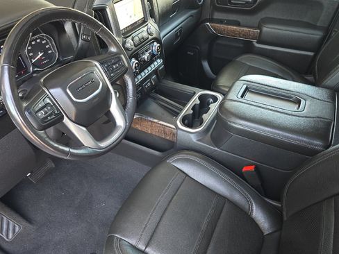 Used 2020 GMC Sierra 1500 Denali w/ Denali Ultimate Package AWD/4WD image 10