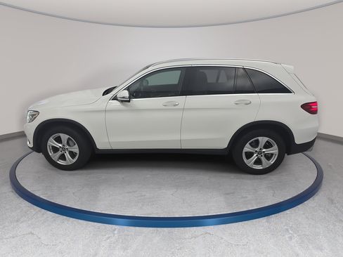 Certified 2018 Mercedes-Benz GLC 300 image 8