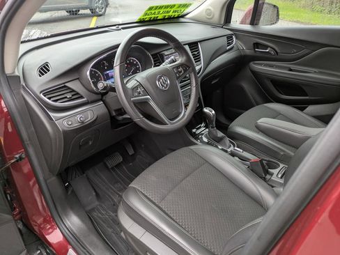 Certified 2022 Buick Encore Preferred w/ Safety Package AWD/4WD image 11