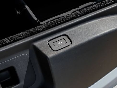 New 2026 Land Rover Range Rover SE AWD/4WD image 69