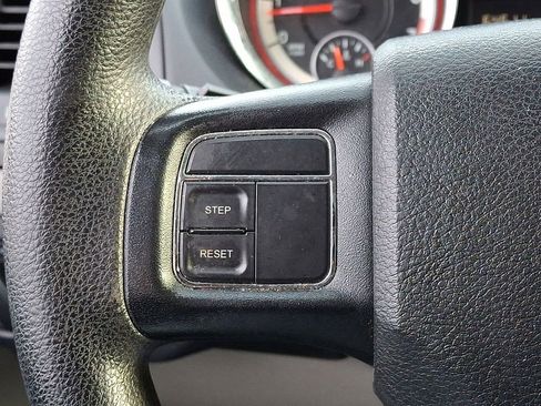 Used 2016 Dodge Grand Caravan SXT image 20