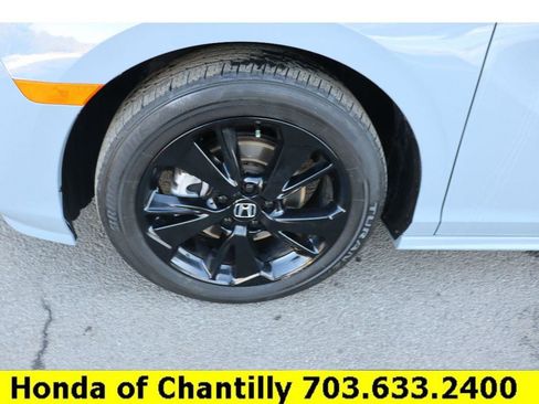 Used 2023 Honda Odyssey Sport image 29