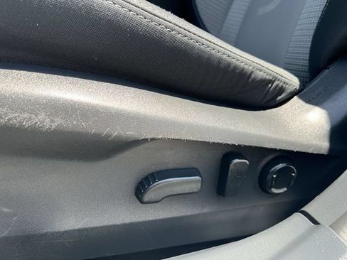Certified 2025 Subaru Outback Premium AWD/4WD image 31