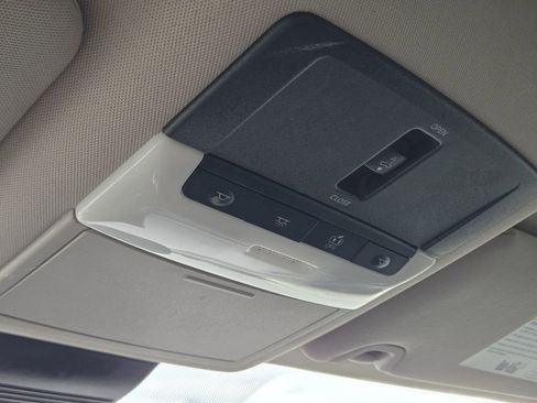 Used 2025 Nissan Altima 2.5 SR w/ SR Premium Package image 31