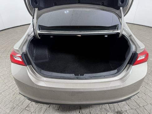 Used 2024 Chevrolet Malibu LS image 7