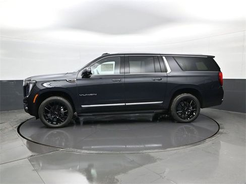 New 2026 GMC Yukon XL Elevation image 8