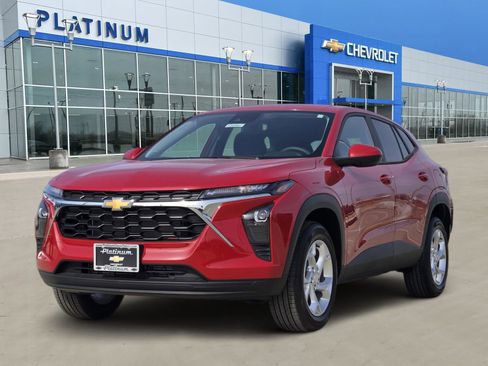 New 2026 Chevrolet Trax LS w/ LS Convenience Package image 2