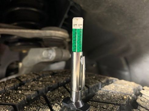 Used 2023 Jeep Grand Cherokee L Limited w/ Black Appearance Package image 36