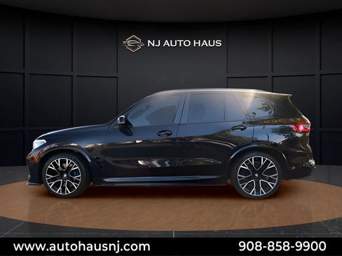 Used 2020 BMW X5 M Competition w/ Executive Package AWD/4WD image 8