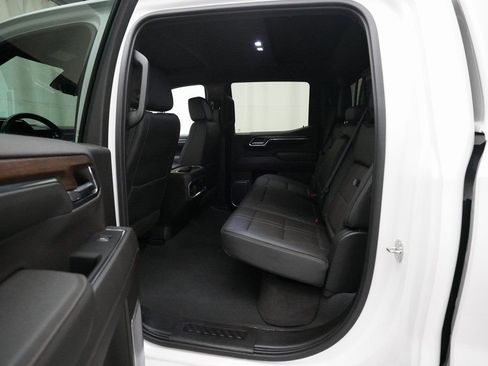 Certified 2023 Chevrolet Silverado 1500 High Country w/ Technology Package image 10