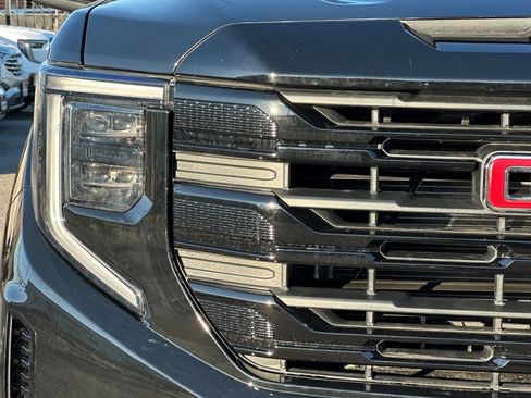 Used 2024 GMC Sierra 1500 Elevation image 47