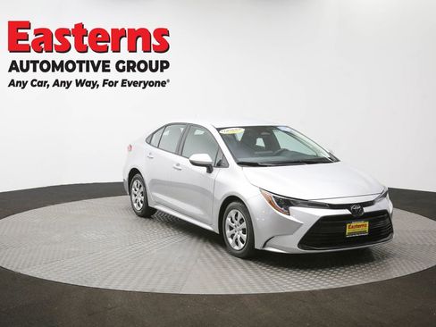 Used 2024 Toyota Corolla LE image 49