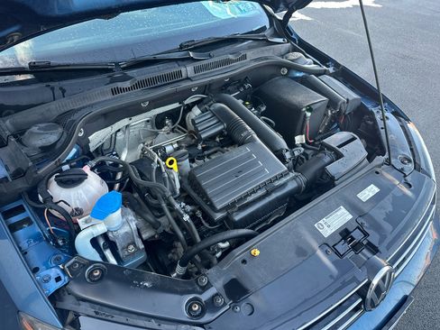 Used 2017 Volkswagen Jetta SE image 58