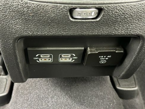 Used 2023 Jeep Cherokee Altitude Lux w/ Lux Elite Package image 25