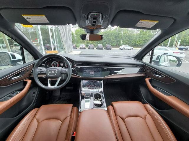 Certified 2025 Audi Q7 3.0T Prestige AWD/4WD image 26
