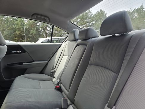 Used 2014 Honda Accord LX image 18