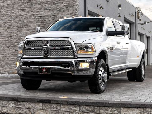 Used 2017 RAM 3500 Laramie image 5