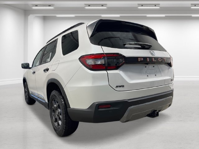 New 2026 Honda Pilot TrailSport image 5