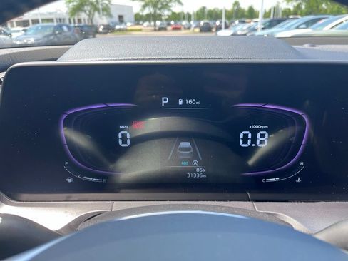 Certified 2025 Kia Telluride S FWD image 12