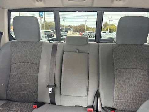 Used 2016 RAM 1500 Big Horn AWD/4WD image 12