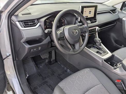 Used 2025 Toyota RAV4 XLE image 10