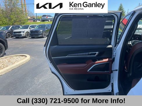 Certified 2024 Kia Telluride SX w/ Towing Package AWD/4WD image 48