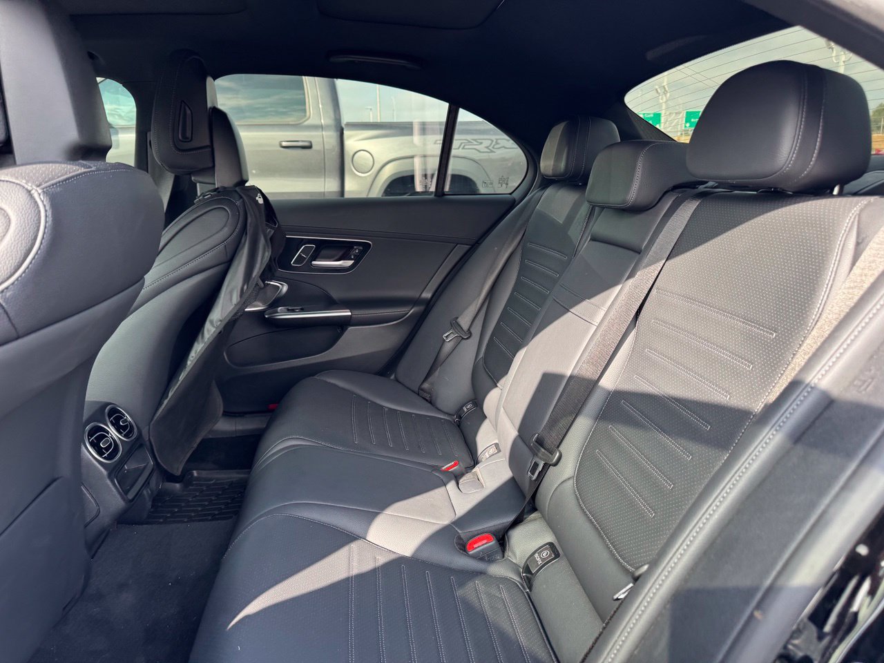 Used 2024 Mercedes-Benz C 300 4MATIC Sedan image 11