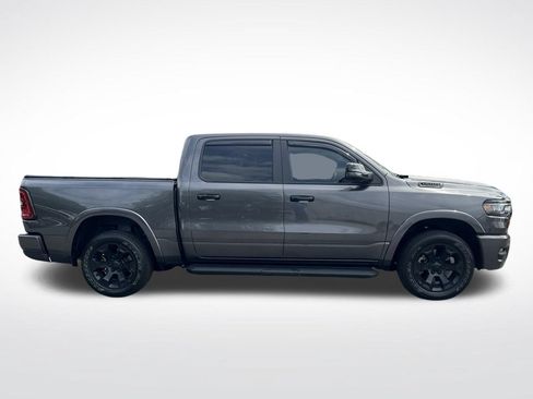 Used 2025 RAM 1500 Big Horn AWD/4WD image 3