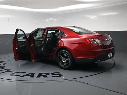 Used 2015 Ford Taurus SEL w/ Equipment Group 201A FWD image 28