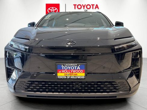 New 2026 Toyota C-HR image 8