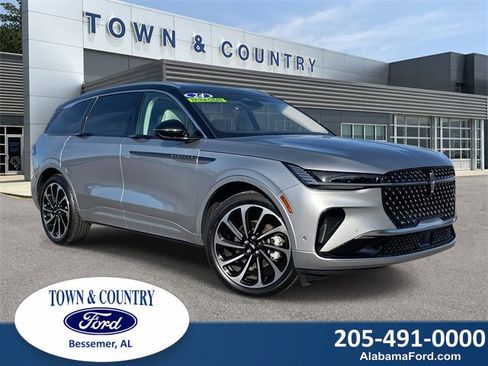 Used 2024 Lincoln Nautilus Black Label image 1