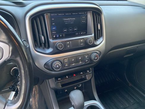 Used 2022 Chevrolet Colorado LT w/ Fleet Safety Package RWD image 23