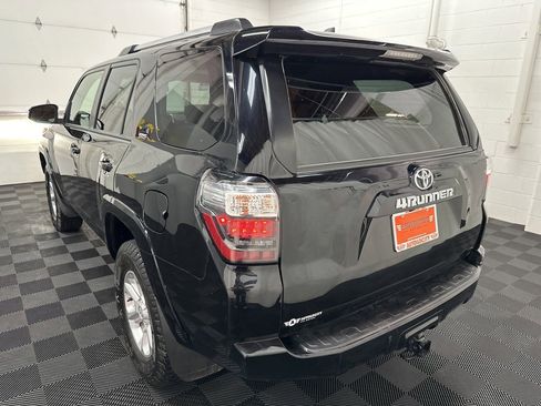 Used 2022 Toyota 4Runner SR5 Premium w/ Moonroof Package image 6