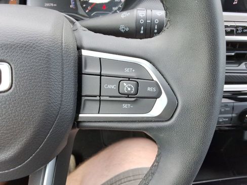 Used 2024 Jeep Compass Latitude w/ Altitude Special Edition AWD/4WD image 26