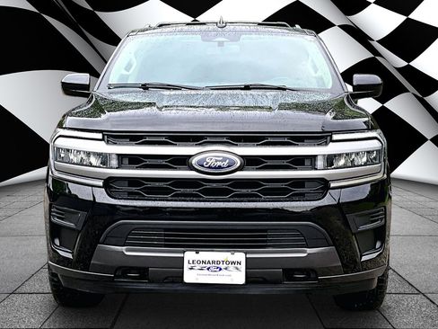 Certified 2022 Ford Expedition Max XLT AWD/4WD image 3