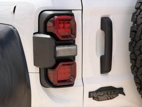 Used 2023 Ford Bronco Raptor AWD/4WD image 11
