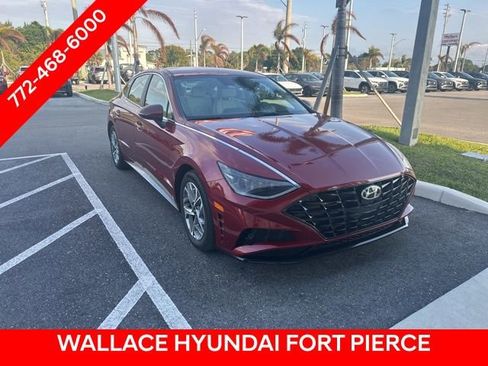 Used 2023 Hyundai Sonata SEL image 2