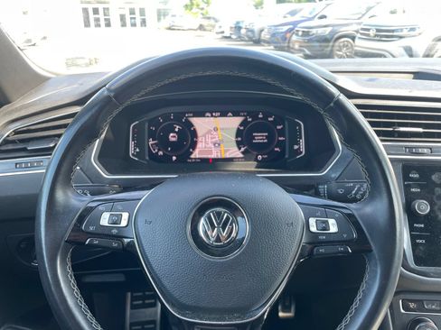 Certified 2021 Volkswagen Tiguan SEL Premium R-Line AWD/4WD image 16