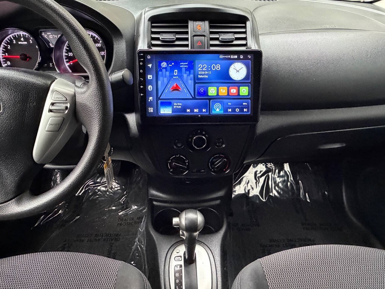 Used 2016 Nissan Versa SV FWD image 22