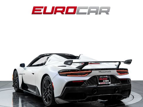 Used 2023 Maserati MC20 Spyder RWD image 4